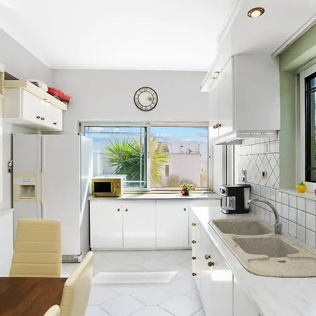 House Overlooking The Port Of Souda Holiday home *